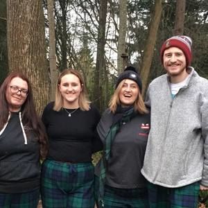 Meet your Posher, Holly